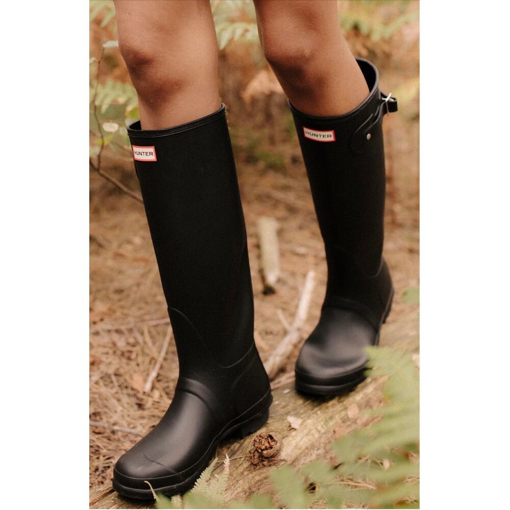 Hunter Original Tall Waterproof Rain Boot, Black, Size 6